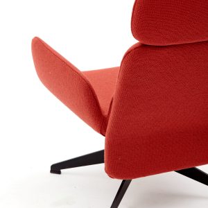 TUX102 (5)